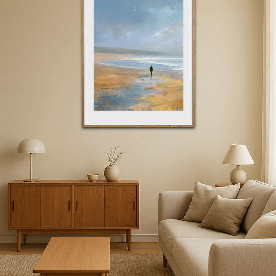 Måneskæret hvisker over havet - Room Environment (Tall Format)