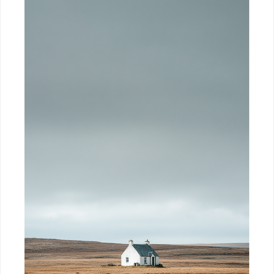 Husets stille hvisken - No Frame, With White Border