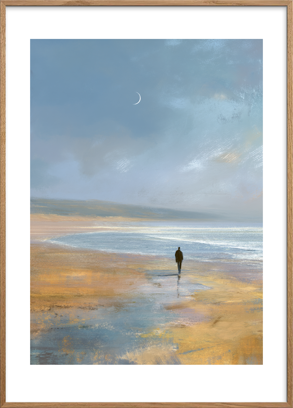 Måneskæret hvisker over havet - Oak Frame, With White Border