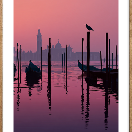 Morgenens salte hvisken - Oak Frame, With White Border