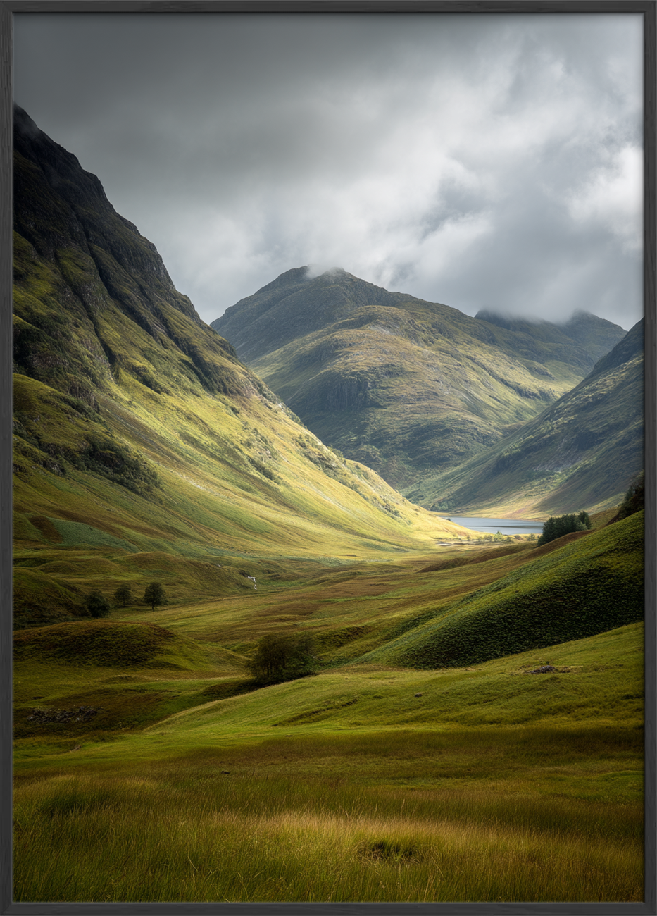 Vindens hvisken i dalen - Black Frame, No Border