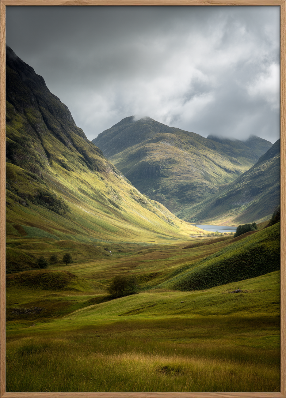 Vindens hvisken i dalen - Oak Frame, No Border
