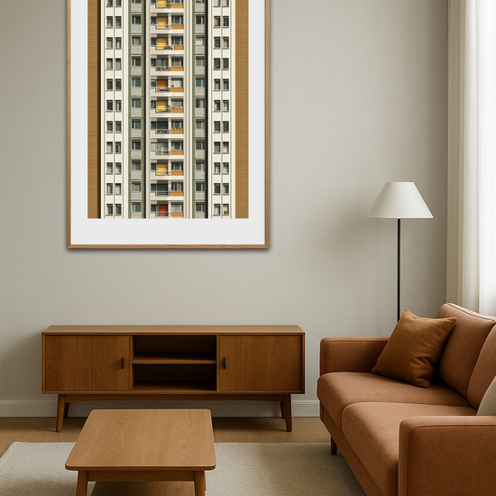 Byens hviskende rytme - Room Environment (Tall Format)