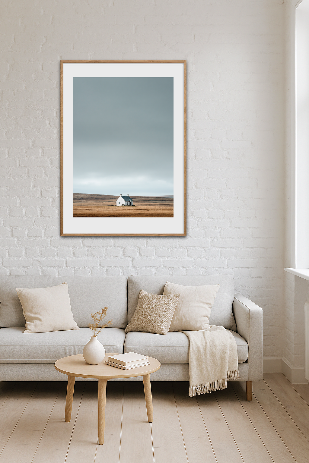 Husets stille hvisken - Room Environment (Tall Format)